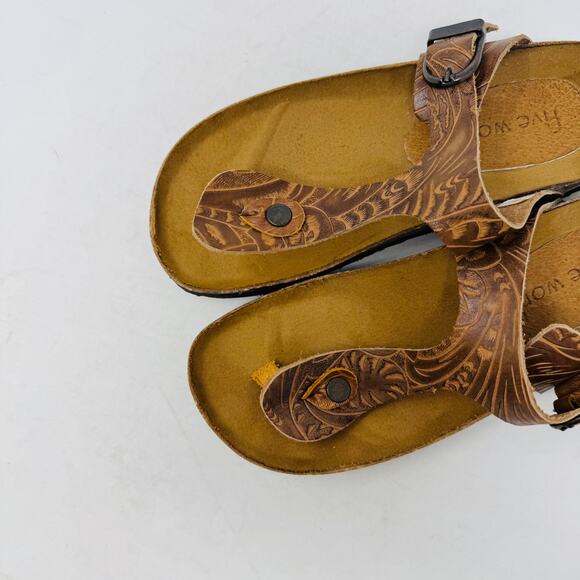 Five Worlds Women’s Size 6 Tooled Leather Comfort Sandals | Western Boho Style - Picture 2 of 14